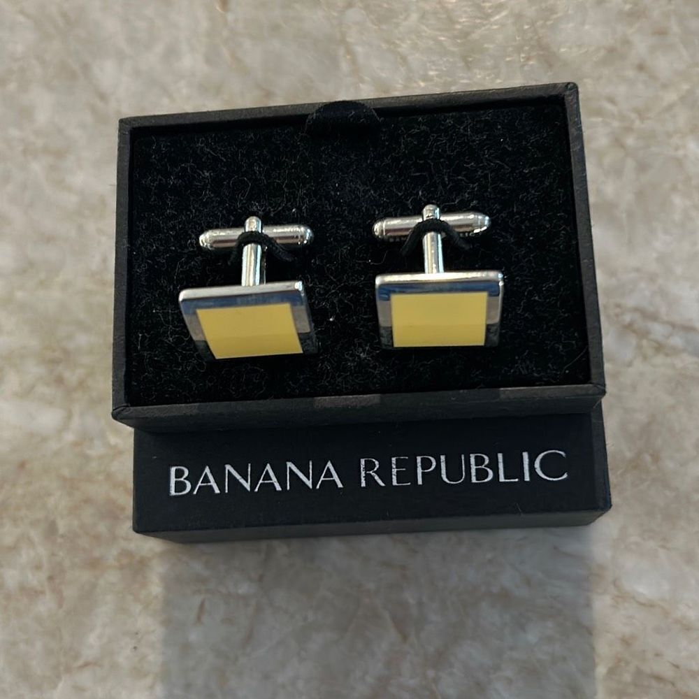 Banana Republic Enameled Cufflinks NWT